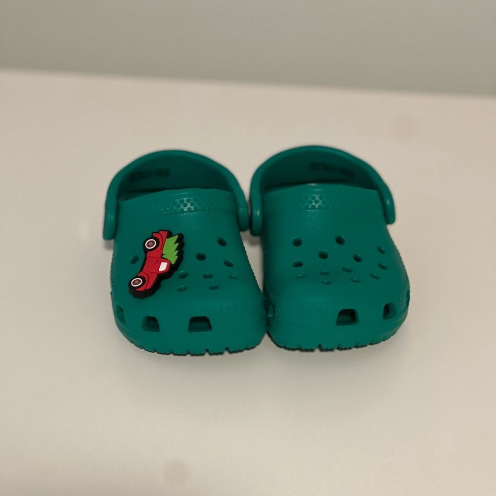 CROCS Kids' Green Clogs with Car Charm